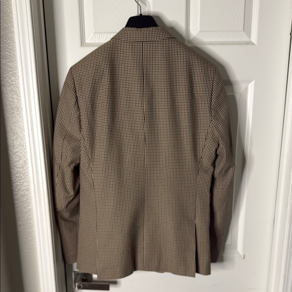 Men's Tan & Brown Suit - Picture 5 of 11